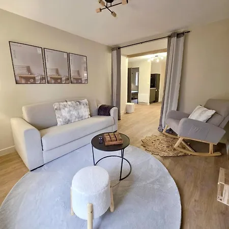 Cozy For 4 People In Allos, Ground Floor Of Daire Allos